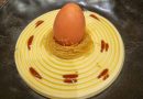 Originale dessert di Pasqua: uova alla catalana e passion fruit