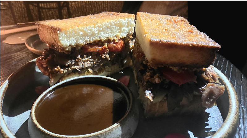 Sur_lancio_sandwich Di Agnello | Food and Wine Magazine